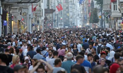 Türkiye nüfusunun yüzde 49,9’u kadın…