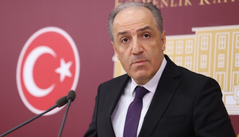 Yeneroğlu’ndan Bozdağ’a, ‘göreve iade edilen yargı mensubu’ sorusu