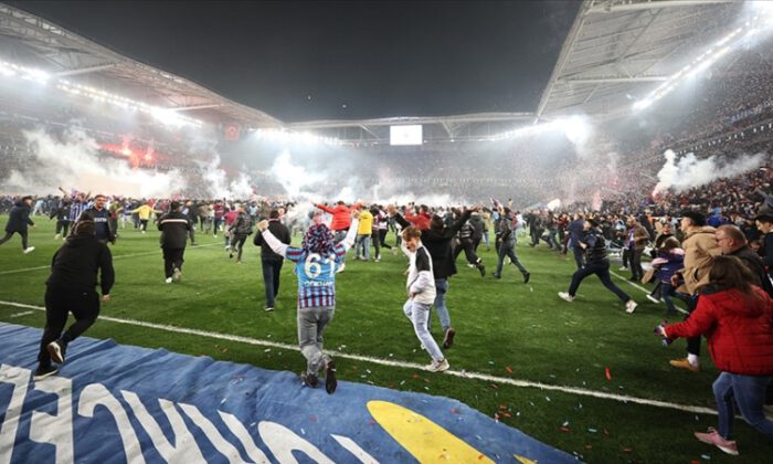 Trabzonspor 7. şampiyonluk sevincini yaşıyor
