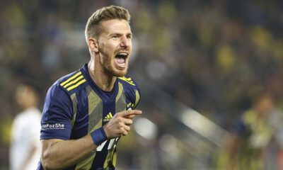 Fenerbahçe, Serdar Aziz’in sözleşmesini 3 yıl uzattı