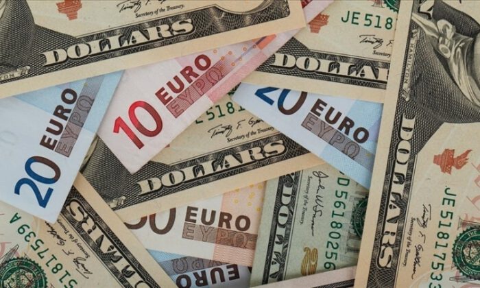 Dolar/Euro paritesi 20 yıl sonra 1’in altına düştü