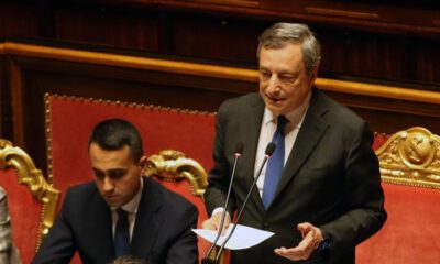 İtalya’da Başbakan Draghi istifa etti