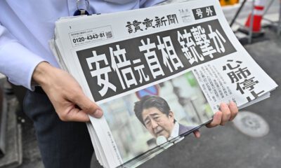 Japonya eski Başbakanı Abe Şinzo silahlı saldırıda hayatını kaybetti