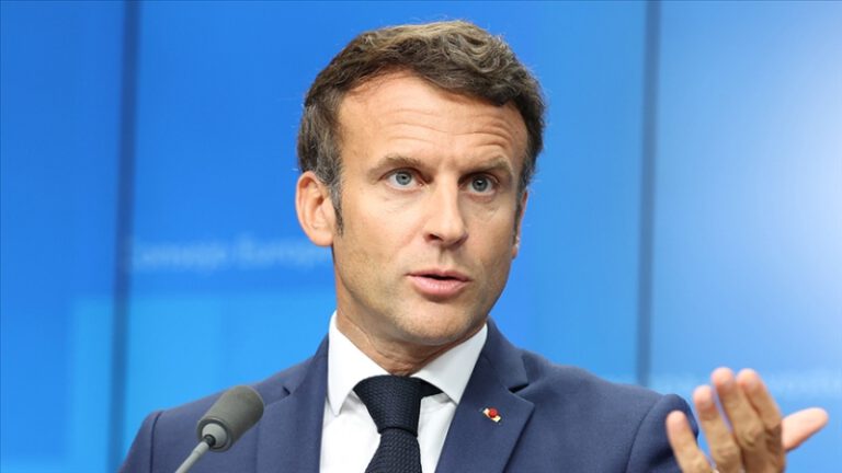 Macron’dan ‘bolluk devrinin sona erdiği’ uyarısı