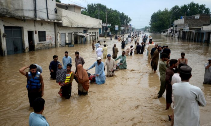 Pakistan’da şiddetli yağış: Ölenlerin sayısı 1033’e çıktı