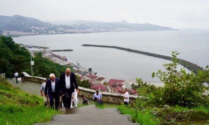 Zafer Partisi Lideri Özdağ Giresun’dan seslendi: Sığınmacılar gidecek!