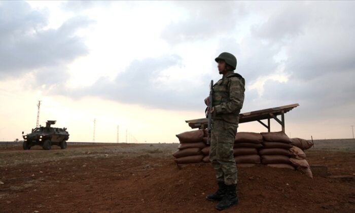 Hudut karakoluna hain saldırı: 1 asker şehit