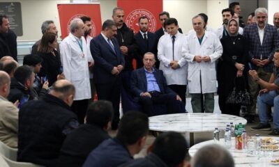Erdoğan, tedavi gören madencileri ziyaret etti