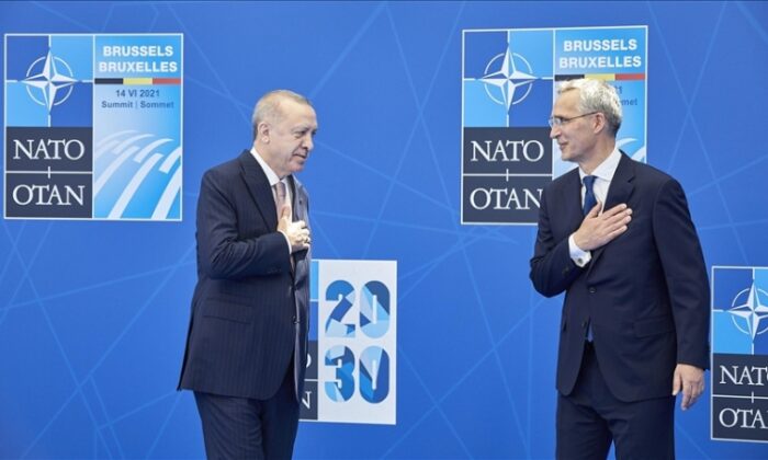 Cumhurbaşkanı Erdoğan’dan NATO diplomasisi