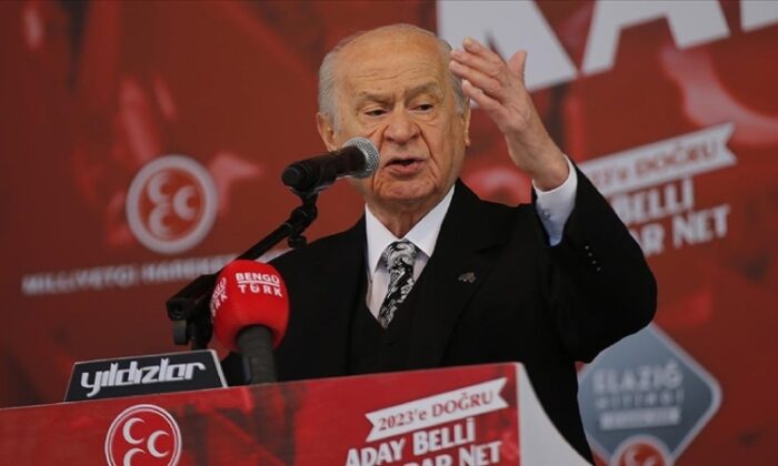 Bahçeli, belediye başkanlarını toplayacak