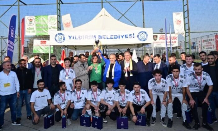 Muş İlder’den dostluk havasında futbol şöleni…