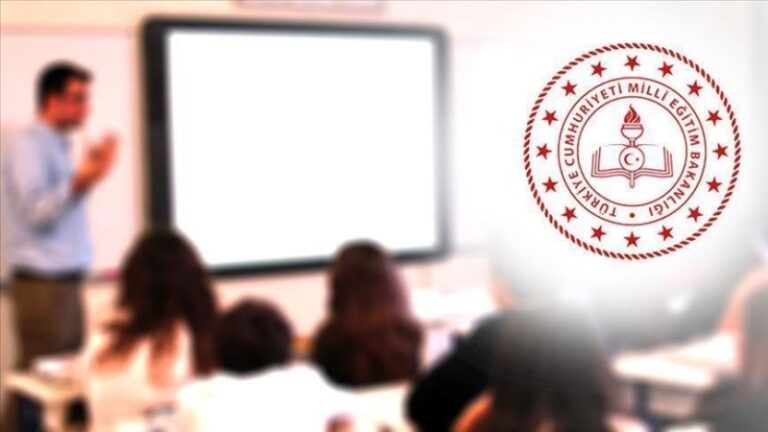 Öğretmenlik Kariyer Sınavı cumartesi yapılacak