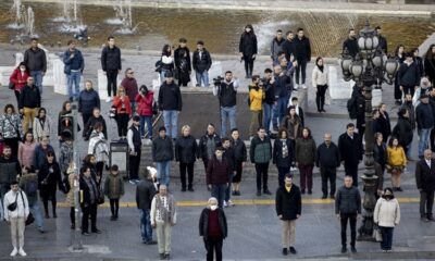 Tüm Türkiye’de saat 09.05’te hayat durdu