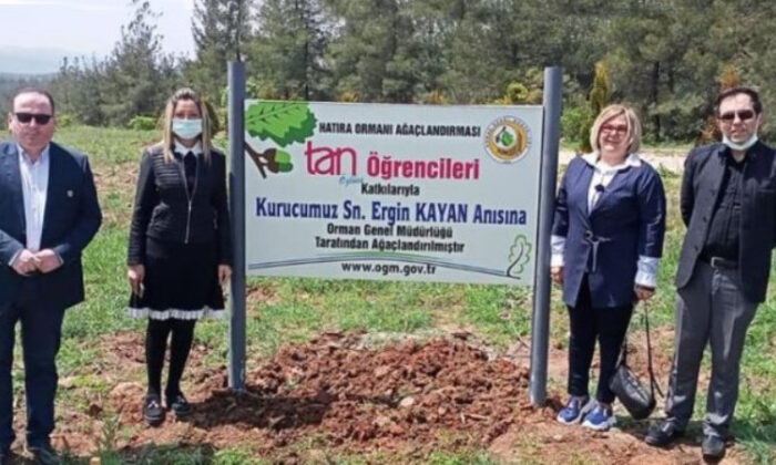 Bursa’da eğitim çınarı Ergin Kayan, dualarla anıldı…