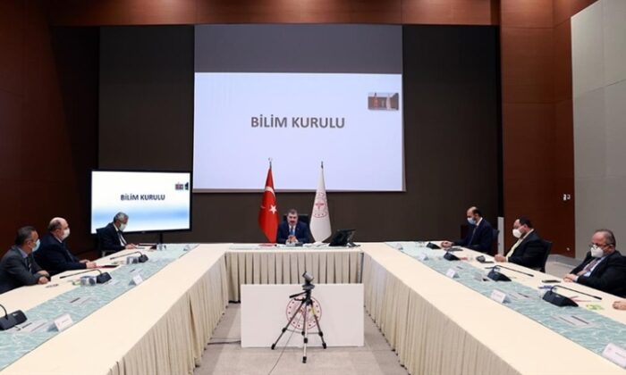 Bakan Koca duyurdu: SMA Bilim Kurulu bugün toplanıyor