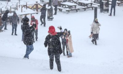 Kar yağışı Uludağ işletmecilerini mutlu etti