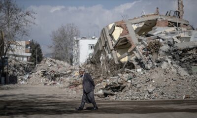 Depremlerde 44 bin 374 kişi hayatını kaybetti