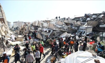 Çöken rezidansın müteahhidi yurt dışına kaçmaya çalışırken yakalandı