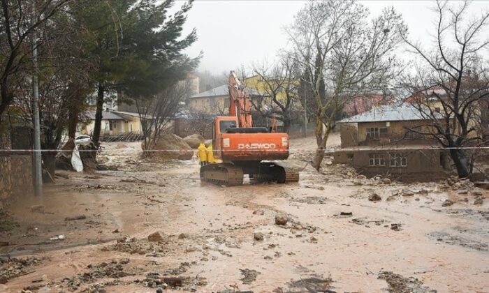 Meteoroloji uyardı: 30 ilde sele dikkat!