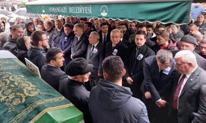 DSP’li Özbilge’nin cenazesindeki protestoya DSP Bursa İl’den yanıt