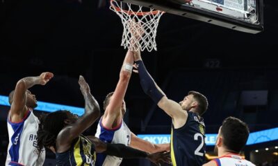 Anadolu Efes-Fenerbahçe Beko maçının hakemlerine dinlendirme kararı