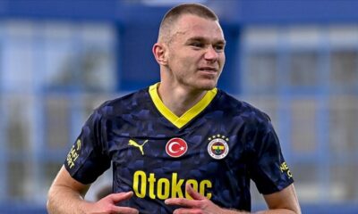 Fenerbahçe, Szalai’nin Hoffenheim’a transfer olduğunu açıkladı