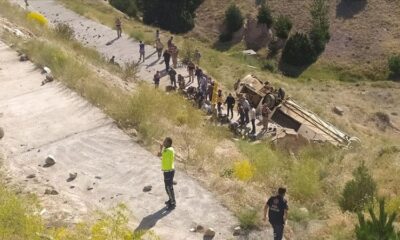 Kars’ta yolcu otobüsü şarampole devrildi: Çok sayıda ölü ve yaralı…