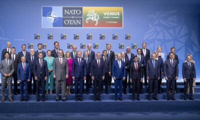 NATO Liderler Zirvesi’nde aile fotoğrafı çekimi