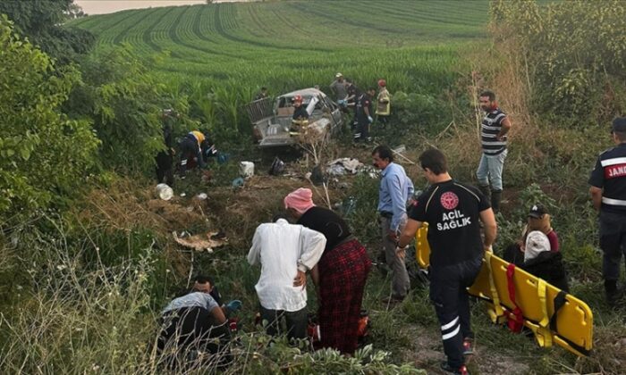 Bursa’da feci kaza: 3 ölü, 11 yaralı