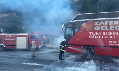 Ümit Özdağ’ın otobüsü İnebolu’da yandı