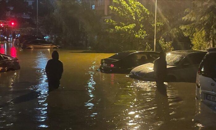 İstanbul’da sağanak etkili oldu: 2 kişi öldü