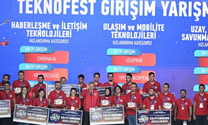 TEKNOFEST’te en iyi girişim ödülleri sahiplerini buldu