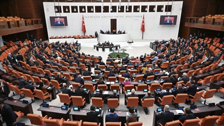 TBMM’ye 3 dokunulmazlık dosyası sevk edildi