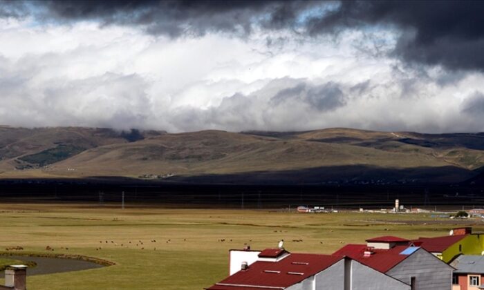 Meteorolojiden fırtına ve sağanak uyarısı