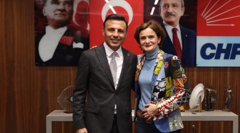 CHP İstanbul’da Özgür Çelik göreve başladı