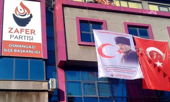 Zafer Partisi Osmangazi’den Başkan Aktaş’a ‘muhtarlara gezi’ tepkisi