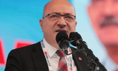 CHP kurultayında sürpriz: İlhan Cihaner, genel başkan adaylığından çekildi