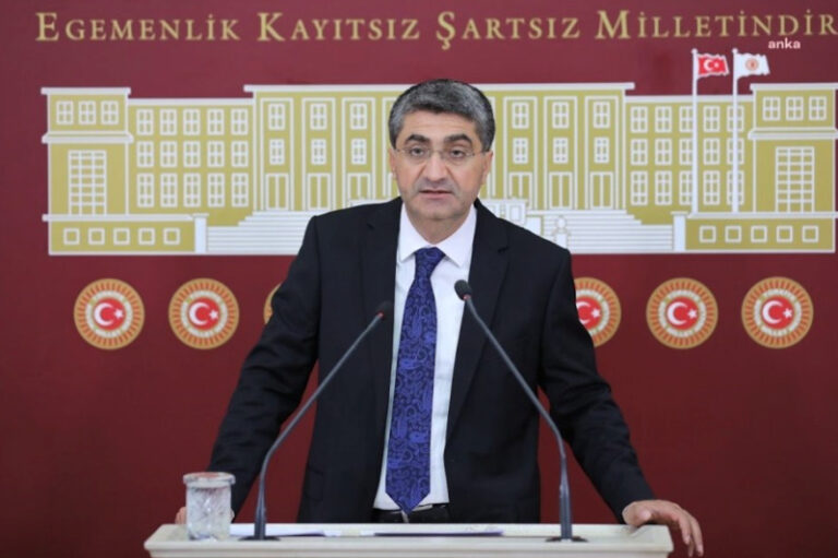 Ekmen: Seçimin sürprizini DEVA Partisi yapacak