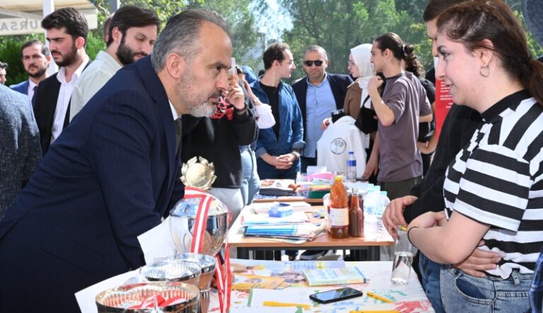 Bursa Büyükşehir’den yüksek lisans ve doktoraya destek