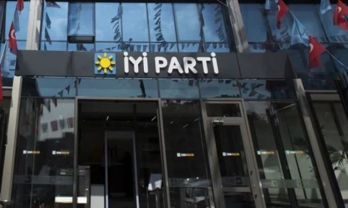 İYİ Parti’de bir istifa daha