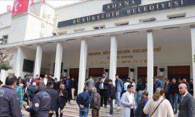 Adana Büyükşehir Belediyesi’nde silahlı saldırı