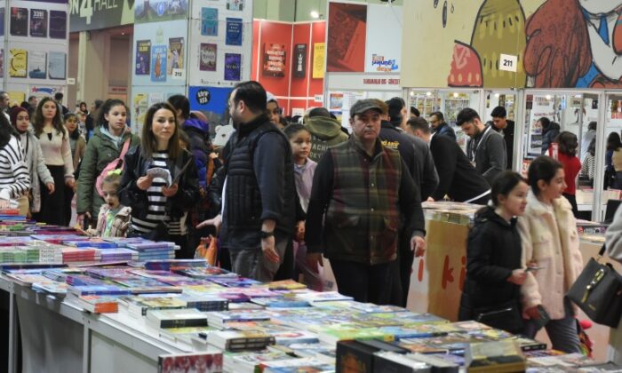 Bursa 21. Kitap Fuarı kapılarını açtı