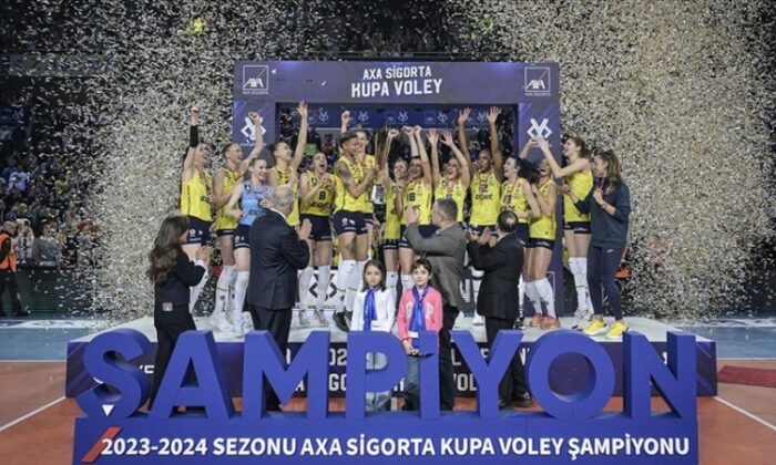 Kadınlar Kupa Voley’de şampiyon; Fenerbahçe Opet