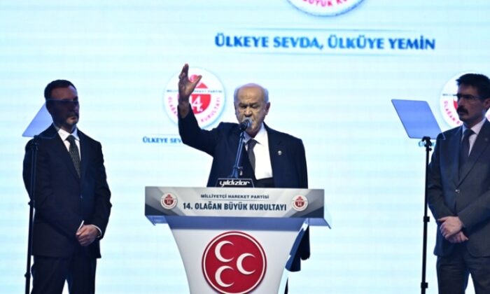 Bahçeli, yeniden genel başkanlığa seçildi