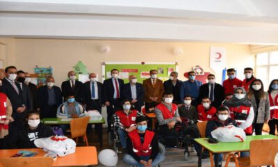 Türk Kızılayı Siirt’te özel öğretim sınıfı açtı